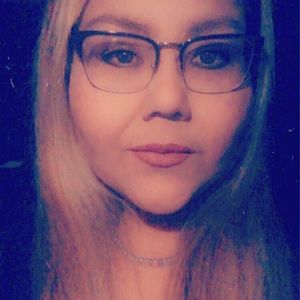 Meet your Posher, Karlynn